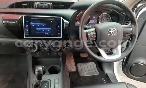Buy Used Toyota Hilux White Car in Windhoek in Namibia Buy Used Toyota Hilux White Car in Windhoek in Namibia