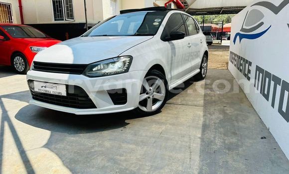 Acheter Occasion Voiture Volkswagen Polo Blanc à Windhoek, Namibie Acheter Occasion Voiture Volkswagen Polo Blanc à Windhoek, Namibie