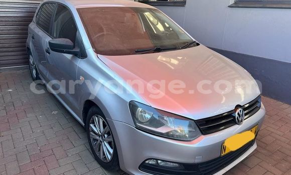 Acheter Occasion Voiture Volvo 240 Series Bleu à Leonardville, Omaheke Acheter Occasion Voiture Volvo 240 Series Bleu à Leonardville, Omaheke