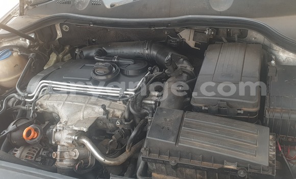 Acheter Occasion Voiture Volkswagen Passat Gris à Otjiwarongo, Namibie Acheter Occasion Voiture Volkswagen Passat Gris à Otjiwarongo, Namibie