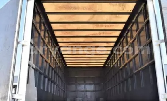 Buy Used Nissan UD White Truck in Windhoek in Namibia Buy Used Nissan UD White Truck in Windhoek in Namibia