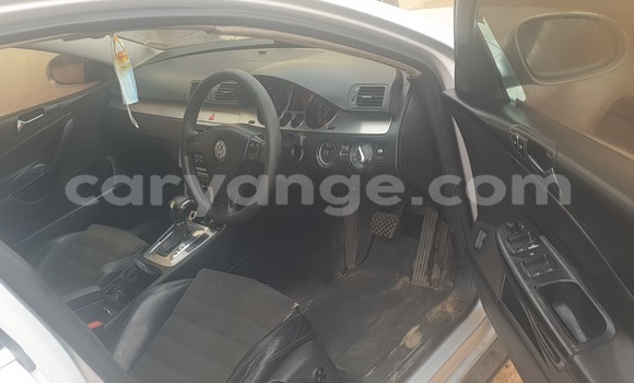 Acheter Occasion Voiture Volkswagen Passat Gris à Otjiwarongo, Namibie Acheter Occasion Voiture Volkswagen Passat Gris à Otjiwarongo, Namibie