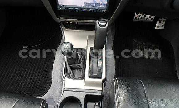 Acheter Occasion Voiture Toyota Hilux Surf Noir à Windhoek, Namibie Acheter Occasion Voiture Toyota Hilux Surf Noir à Windhoek, Namibie