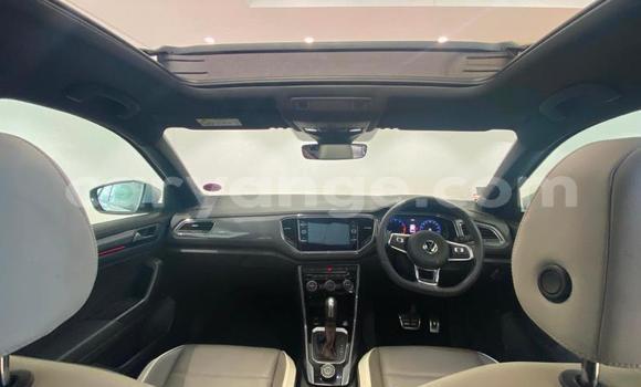 Buy Used Volkswagen T-Roc White Car in Windhoek in Namibia Buy Used Volkswagen T-Roc White Car in Windhoek in Namibia