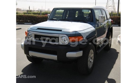 Acheter Import Voiture Toyota FJ Cruiser Bleu à Import - Dubai, Namibie Acheter Import Voiture Toyota FJ Cruiser Bleu à Import - Dubai, Namibie