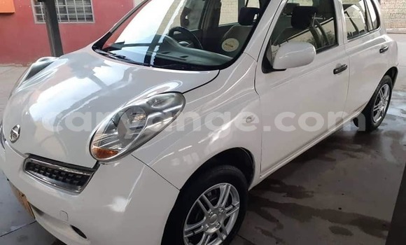 Acheter Occasion Voiture Nissan March Blanc à Windhoek, Namibie