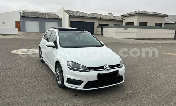 Acheter Occasion Voiture Volkswagen Golf Blanc à Windhoek, Namibie Acheter Occasion Voiture Volkswagen Golf Blanc à Windhoek, Namibie