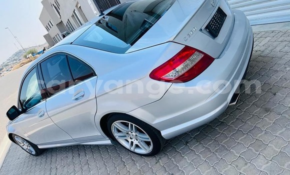 Acheter Occasion Voiture Mercedes-Benz C–Class Autre à Windhoek, Namibie Acheter Occasion Voiture Mercedes-Benz C–Class Autre à Windhoek, Namibie