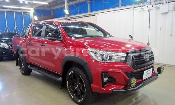 Buy Used Toyota Hilux Red Car in Windhoek in Namibia