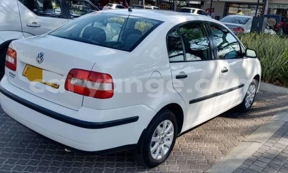 Acheter Occasion Voiture Toyota Corolla Blanc à Windhoek, Namibie Acheter Occasion Voiture Toyota Corolla Blanc à Windhoek, Namibie