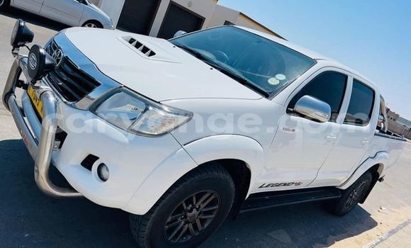 Buy Used Lexus ES White Car in Windhoek in Namibia