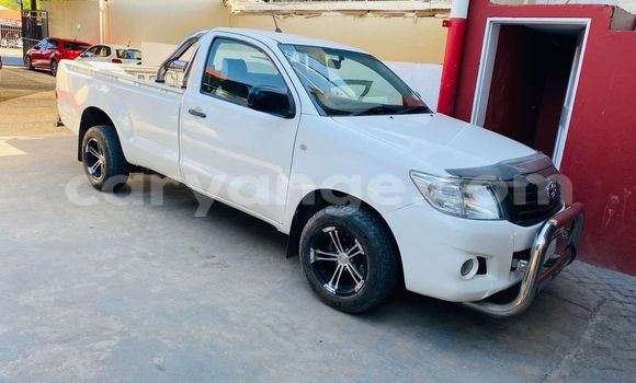 Buy Used Toyota 2000GT White Car in Windhoek in Namibia Buy Used Toyota 2000GT White Car in Windhoek in Namibia