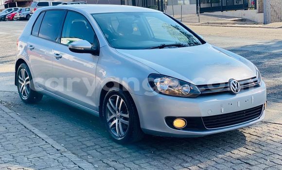 Acheter Occasion Voiture Volvo 300 Series Bleu à Windhoek, Namibie Acheter Occasion Voiture Volvo 300 Series Bleu à Windhoek, Namibie