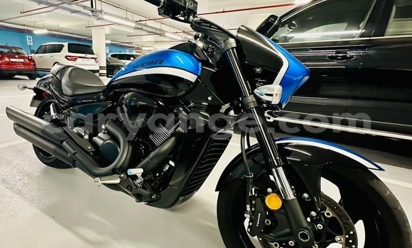 Buy Used Suzuki Boulevard Blue Bike in Windhoek in Namibia
