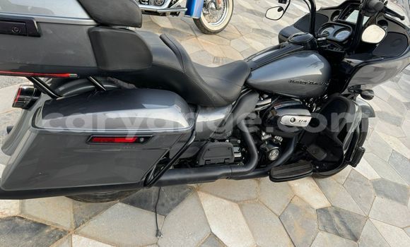 Buy Used Harley Davidson Road Glide Silver Bike in Windhoek in Namibia