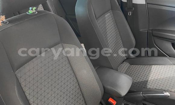 Acheter Occasion Voiture Volkswagen T-Roc Blanc à Windhoek, Namibie Acheter Occasion Voiture Volkswagen T-Roc Blanc à Windhoek, Namibie