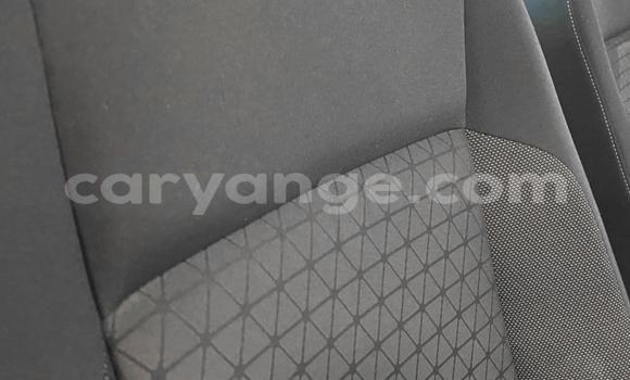 Acheter Occasion Voiture Volkswagen T-Roc Blanc à Windhoek, Namibie Acheter Occasion Voiture Volkswagen T-Roc Blanc à Windhoek, Namibie