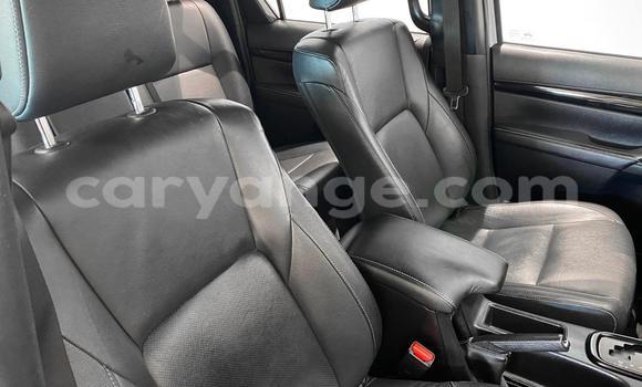 Acheter Occasion Voiture Toyota Hilux Blanc à Windhoek, Namibie Acheter Occasion Voiture Toyota Hilux Blanc à Windhoek, Namibie