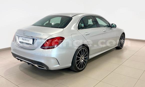 Acheter Occasion Voiture Mercedes-Benz C-Classe Gris à Windhoek, Namibie Acheter Occasion Voiture Mercedes-Benz C-Classe Gris à Windhoek, Namibie