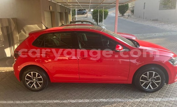 Acheter Occasion Voiture Volkswagen Polo Rouge à Windhoek, Namibie Acheter Occasion Voiture Volkswagen Polo Rouge à Windhoek, Namibie
