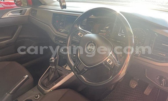 Acheter Occasion Voiture Volkswagen Polo Rouge à Windhoek, Namibie Acheter Occasion Voiture Volkswagen Polo Rouge à Windhoek, Namibie