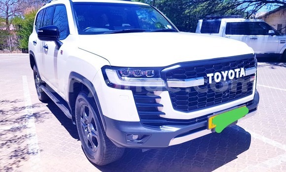 Buy Used Toyota Land Cruiser Other Car in Windhoek in Namibia