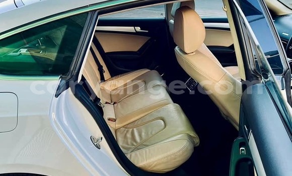 Acheter Occasion Voiture Audi A5 Blanc à Windhoek, Namibie Acheter Occasion Voiture Audi A5 Blanc à Windhoek, Namibie