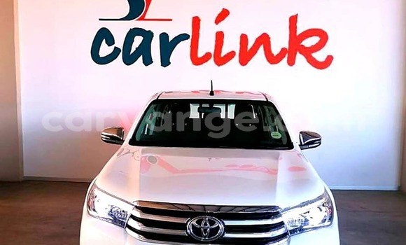 Buy Used Toyota Ractis White Car in Windhoek in Namibia Buy Used Toyota Ractis White Car in Windhoek in Namibia