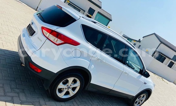Acheter Occasion Voiture Ford Kuga Blanc à Windhoek, Namibie
