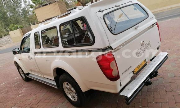 Acheter Occasion Voiture GMC Jimmy Blanc à Windhoek, Namibie Acheter Occasion Voiture GMC Jimmy Blanc à Windhoek, Namibie