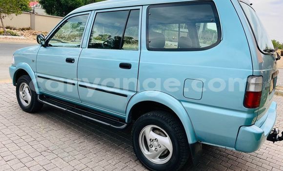 Acheter Occasion Voiture Toyota Corolla II Bleu à Windhoek, Namibie Acheter Occasion Voiture Toyota Corolla II Bleu à Windhoek, Namibie