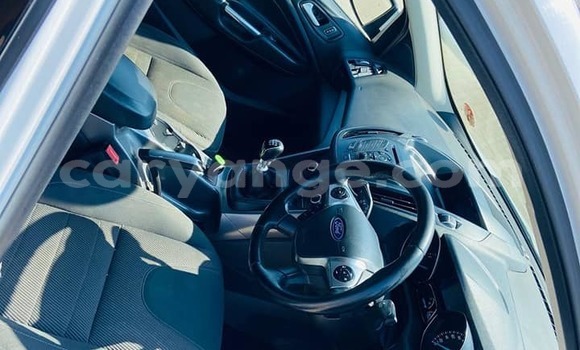 Acheter Occasion Voiture Ford Kuga Blanc à Windhoek, Namibie Acheter Occasion Voiture Ford Kuga Blanc à Windhoek, Namibie