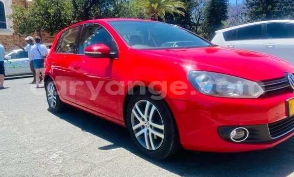 Acheter Occasion Voiture Volkswagen Golf Rouge à Windhoek, Namibie Acheter Occasion Voiture Volkswagen Golf Rouge à Windhoek, Namibie