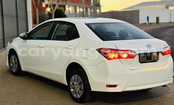 Acheter Occasion Voiture Toyota Corolla Blanc à Henties Bay, Erongo Acheter Occasion Voiture Toyota Corolla Blanc à Henties Bay, Erongo