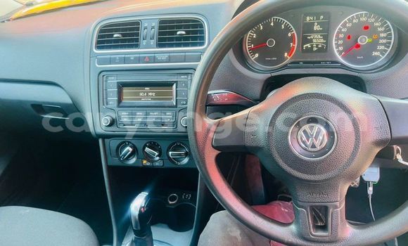 Acheter Occasion Voiture Volkswagen Polo Rouge à Windhoek, Namibie Acheter Occasion Voiture Volkswagen Polo Rouge à Windhoek, Namibie