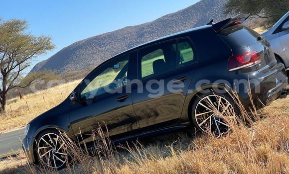 Buy Used Volkswagen Golf Black Car in Windhoek in Namibia Buy Used Volkswagen Golf Black Car in Windhoek in Namibia