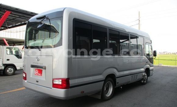 Buy Used Toyota Coaster Silver Car in Windhoek in Namibia Buy Used Toyota Coaster Silver Car in Windhoek in Namibia