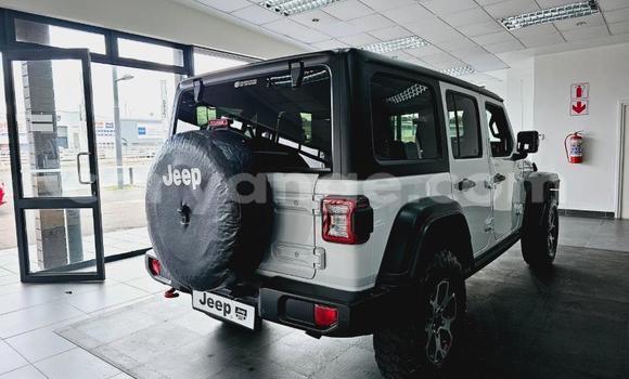 Acheter Occasion Voiture Jeep Wrangler Blanc à Windhoek, Namibie Acheter Occasion Voiture Jeep Wrangler Blanc à Windhoek, Namibie
