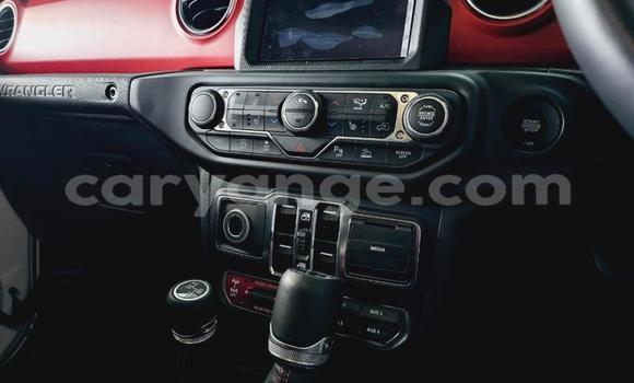 Acheter Occasion Voiture Jeep Wrangler Blanc à Windhoek, Namibie Acheter Occasion Voiture Jeep Wrangler Blanc à Windhoek, Namibie