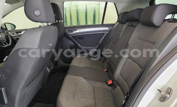 Acheter Occasion Voiture Volkswagen Golf Blanc à Windhoek, Namibie Acheter Occasion Voiture Volkswagen Golf Blanc à Windhoek, Namibie