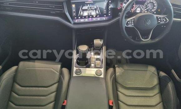 Buy Used Volkswagen Touareg Silver Car in Windhoek in Namibia Buy Used Volkswagen Touareg Silver Car in Windhoek in Namibia