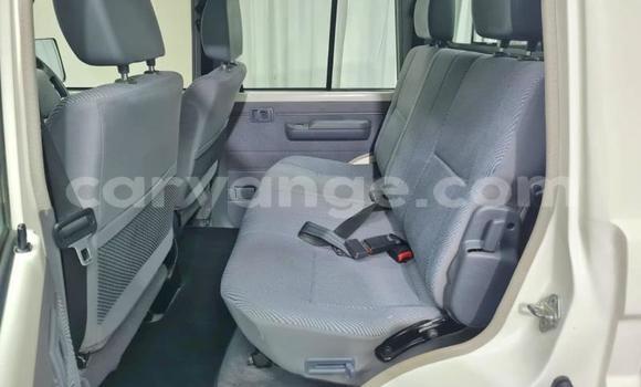Buy Used Toyota Land Cruiser Beige Car in Windhoek in Namibia Buy Used Toyota Land Cruiser Beige Car in Windhoek in Namibia