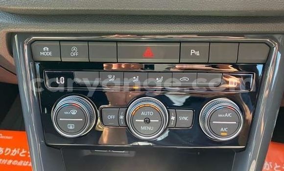 Buy Used Volkswagen T-Roc Blue Car in Windhoek in Namibia Buy Used Volkswagen T-Roc Blue Car in Windhoek in Namibia