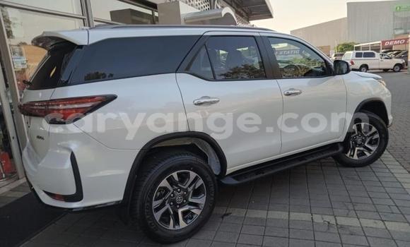 Buy Used Toyota Fortuner White Car in Windhoek in Namibia Buy Used Toyota Fortuner White Car in Windhoek in Namibia