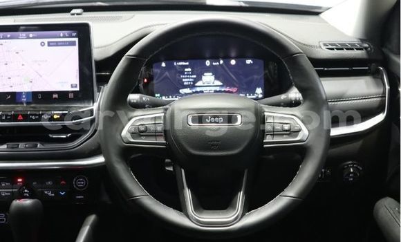 Buy Used Jeep Commander Silver Car in Windhoek in Namibia Buy Used Jeep Commander Silver Car in Windhoek in Namibia