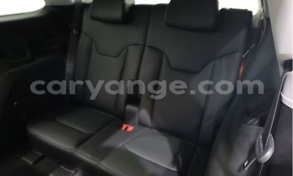 Buy Used Jeep Commander Silver Car in Windhoek in Namibia Buy Used Jeep Commander Silver Car in Windhoek in Namibia