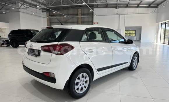 Buy Used Hyundai I20 White Car in Windhoek in Namibia Buy Used Hyundai I20 White Car in Windhoek in Namibia