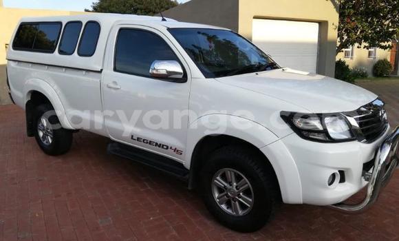 Buy Used Toyota Hilux White Car in Windhoek in Namibia Buy Used Toyota Hilux White Car in Windhoek in Namibia