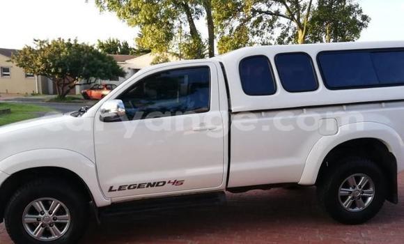 Buy Used Toyota Hilux White Car in Windhoek in Namibia Buy Used Toyota Hilux White Car in Windhoek in Namibia