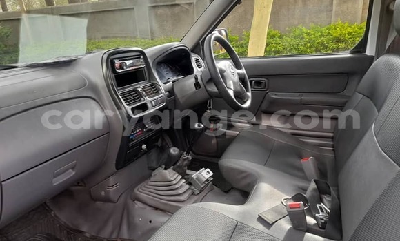 Buy Used Nissan NP 300 White Car in Gobabis in Omaheke Buy Used Nissan NP 300 White Car in Gobabis in Omaheke